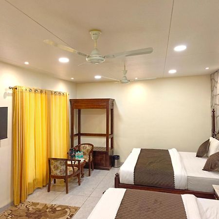 Hari Niwas - A Boutique Garden Resort Ābu Eksteriør billede