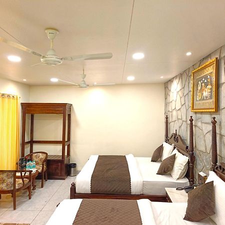 Hari Niwas - A Boutique Garden Resort Ābu Eksteriør billede