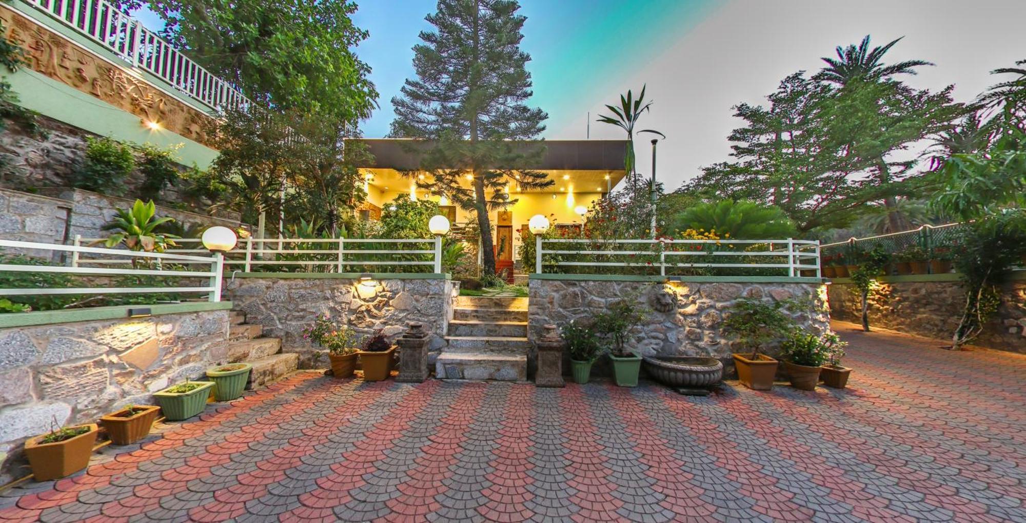 Hari Niwas - A Boutique Garden Resort Ābu Eksteriør billede