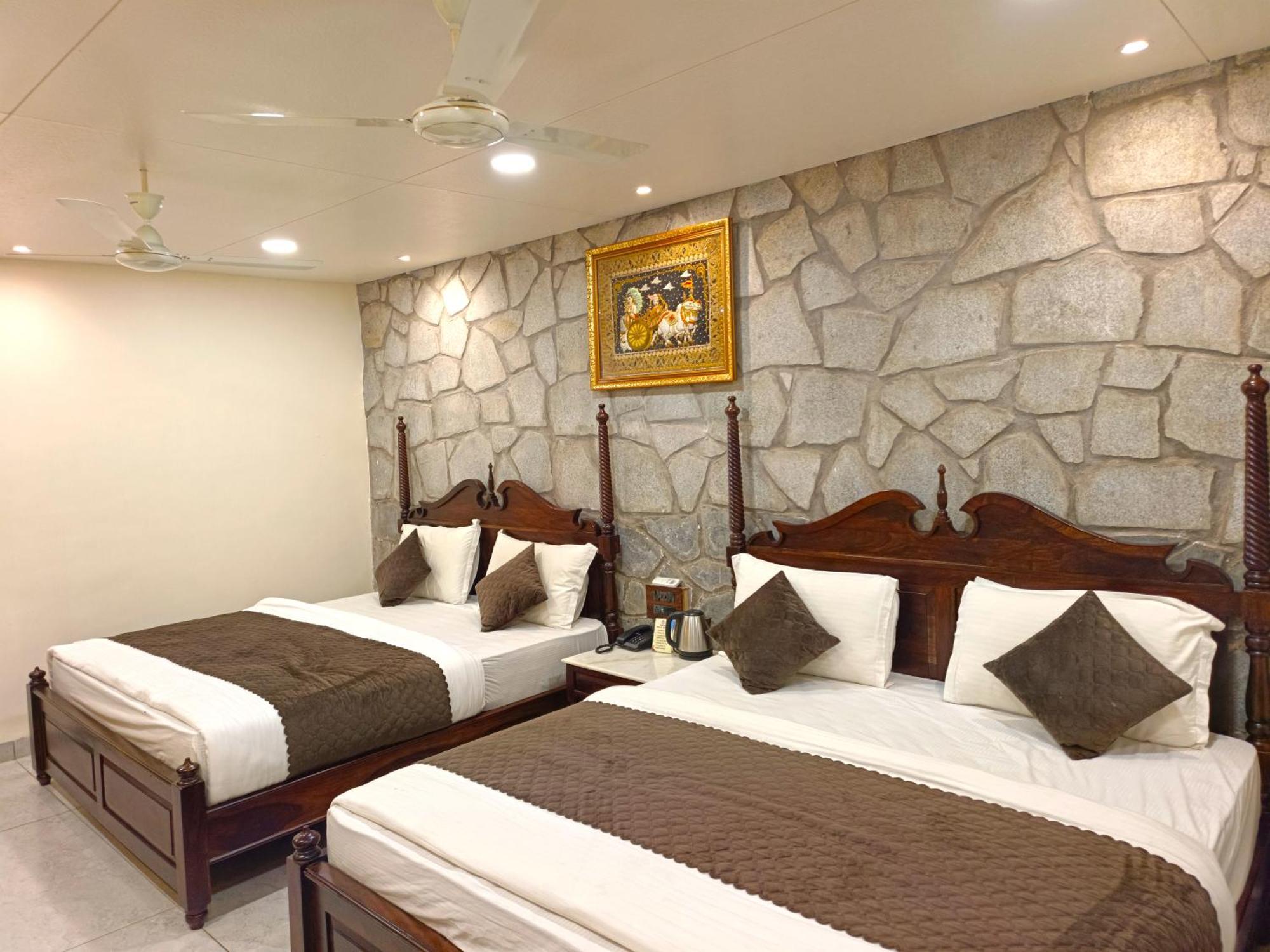 Hari Niwas - A Boutique Garden Resort Ābu Eksteriør billede